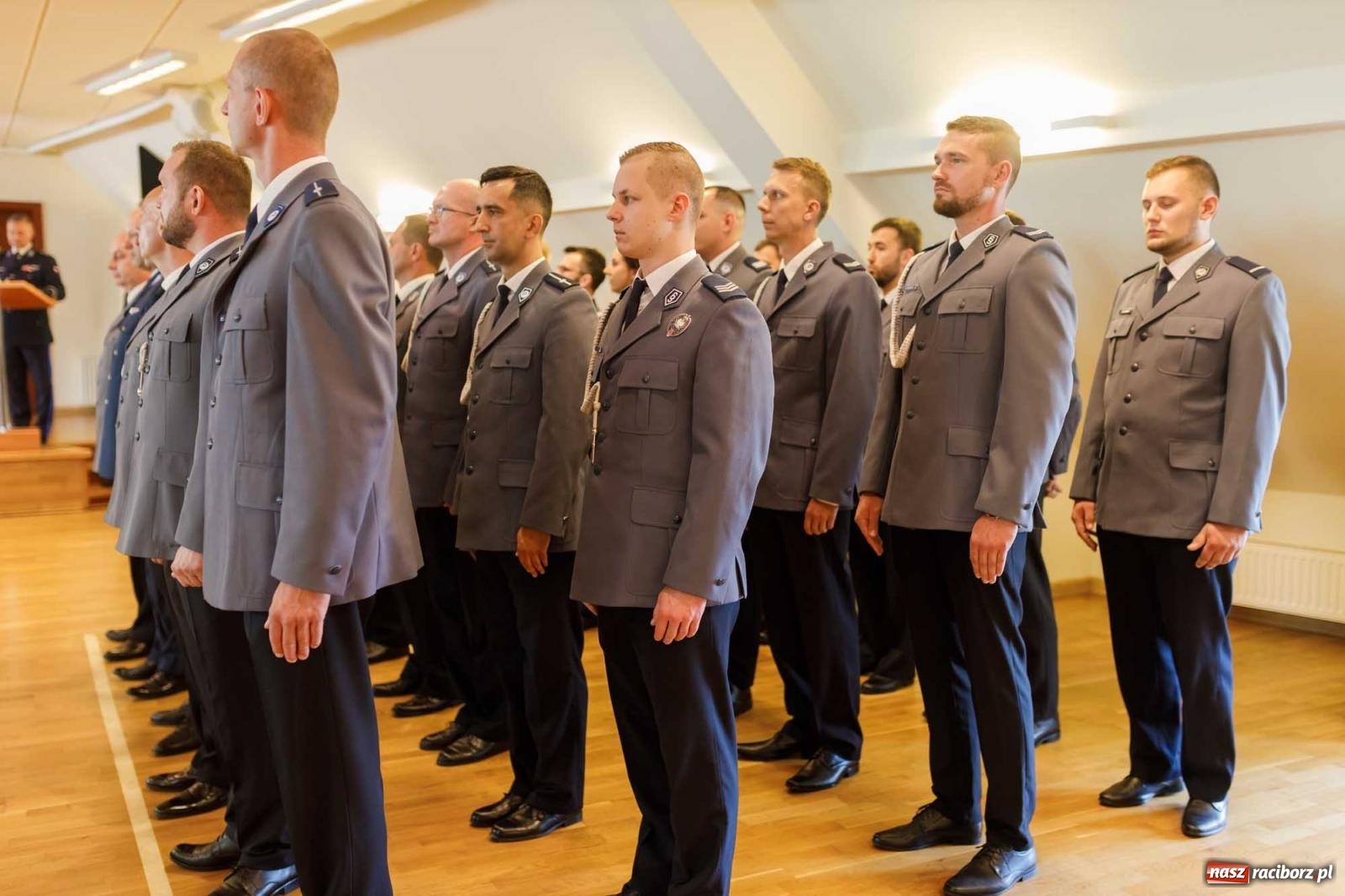 Zdjęcie w galerii na portalu naszraciborz.pl: Święto Policji w raciborskim garnizonie. Na zamku wręczono mianowania na wyższe stopnie wiadomości z regionu