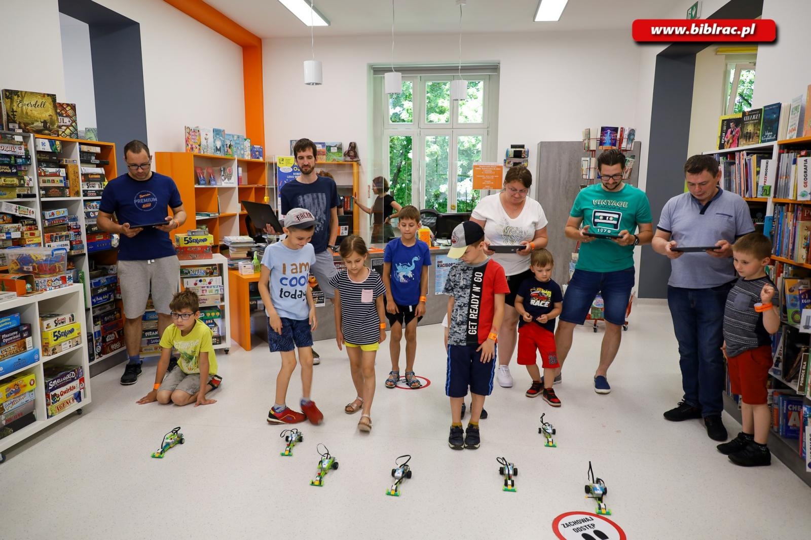 Zdjęcie w galerii na portalu naszraciborz.pl: W sobotę o godzinie 10 kolejna odsłona Klubu Ojca w bibliotece wiadomości z regionu