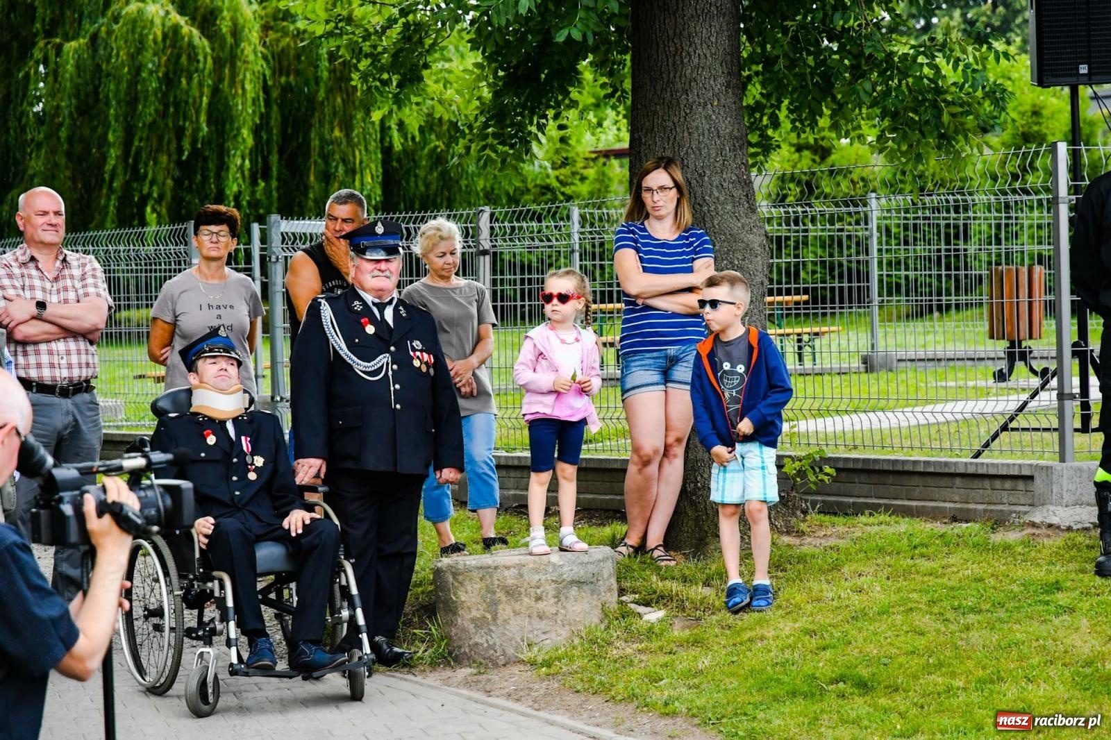 Zdjęcie w galerii na portalu naszraciborz.pl: Druhowie z Gródczanek świętują 90-lecie jednostki. Gmina ufundowała im sztandar wiadomości z regionu