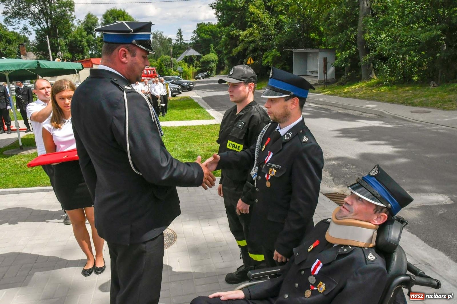 Zdjęcie w galerii na portalu naszraciborz.pl: Druhowie z Gródczanek świętują 90-lecie jednostki. Gmina ufundowała im sztandar wiadomości z regionu