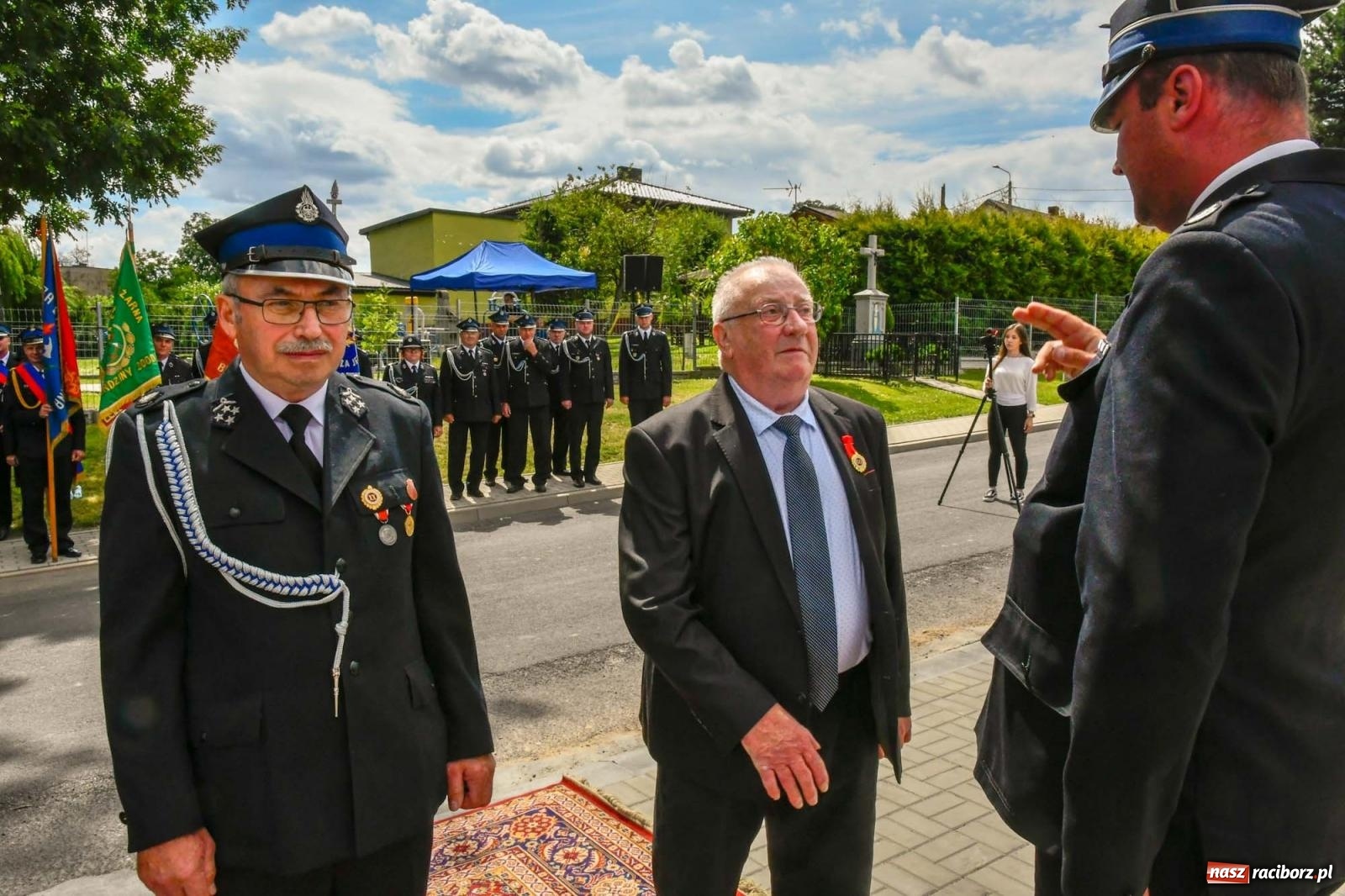 Zdjęcie w galerii na portalu naszraciborz.pl: Druhowie z Gródczanek świętują 90-lecie jednostki. Gmina ufundowała im sztandar wiadomości z regionu
