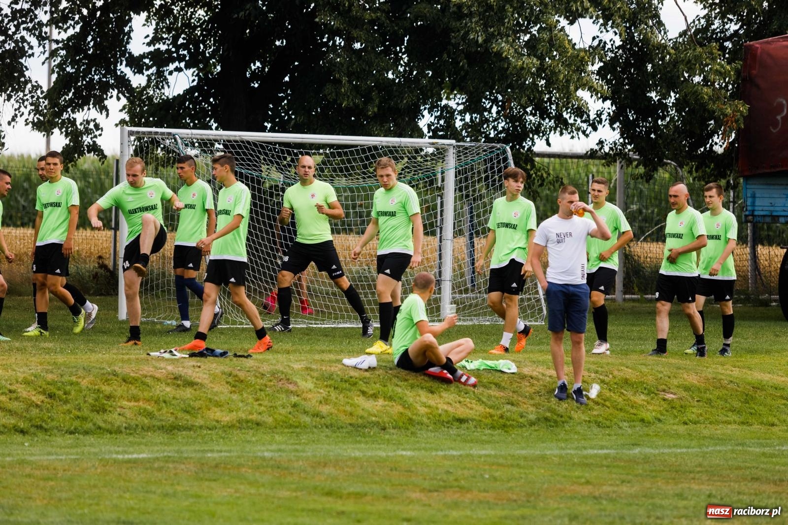 Zdjęcie w galerii na portalu naszraciborz.pl: Gminny Turniej Piłki Nożnej o Puchar Burmistrza Krzanowic wiadomości z regionu