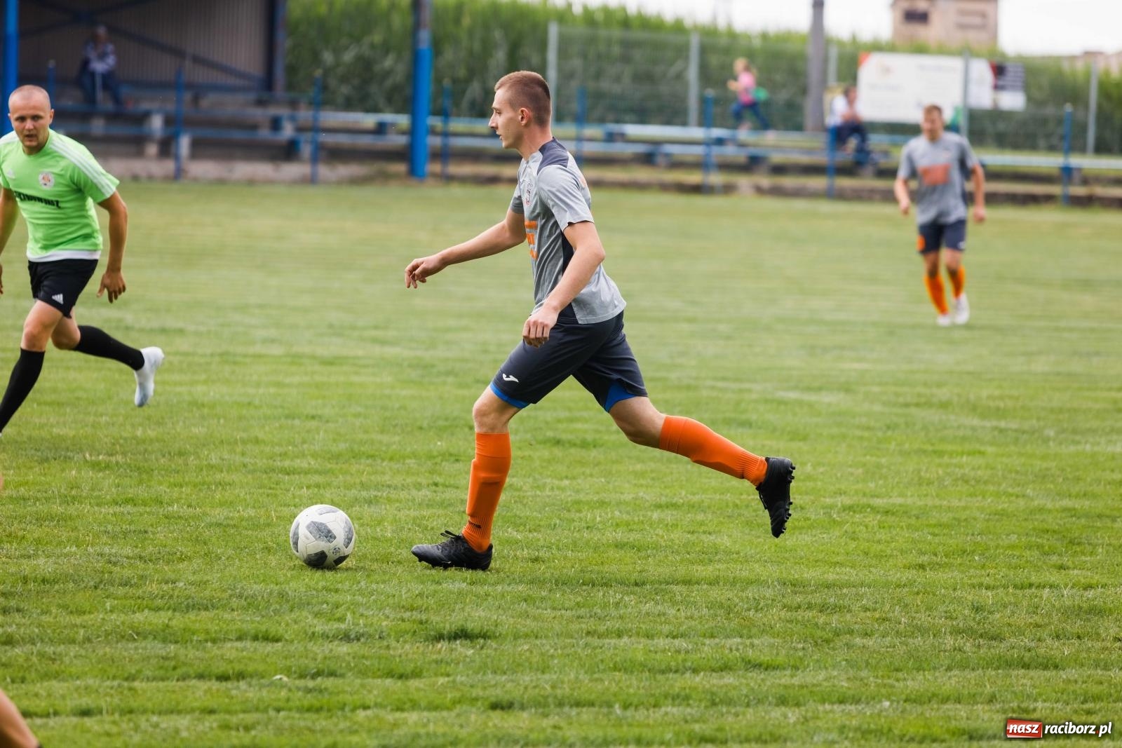 Zdjęcie w galerii na portalu naszraciborz.pl: Gminny Turniej Piłki Nożnej o Puchar Burmistrza Krzanowic wiadomości z regionu