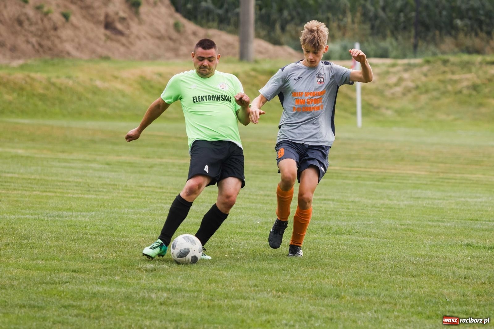 Zdjęcie w galerii na portalu naszraciborz.pl: Gminny Turniej Piłki Nożnej o Puchar Burmistrza Krzanowic wiadomości z regionu