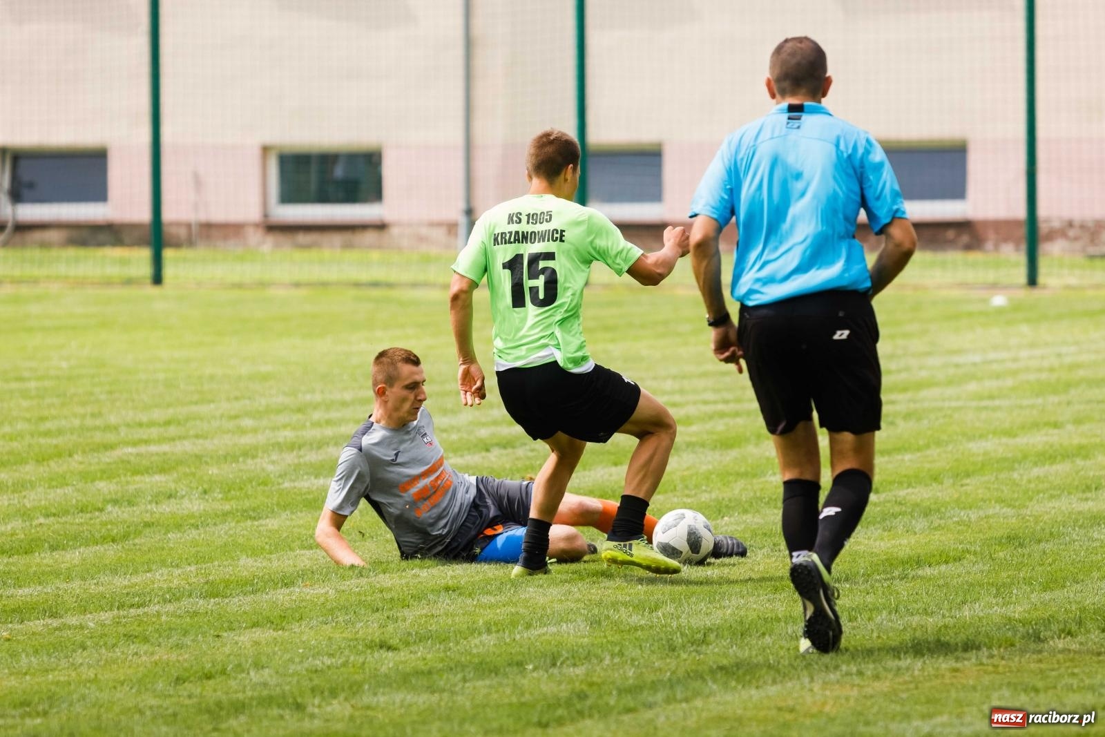Zdjęcie w galerii na portalu naszraciborz.pl: Gminny Turniej Piłki Nożnej o Puchar Burmistrza Krzanowic wiadomości z regionu