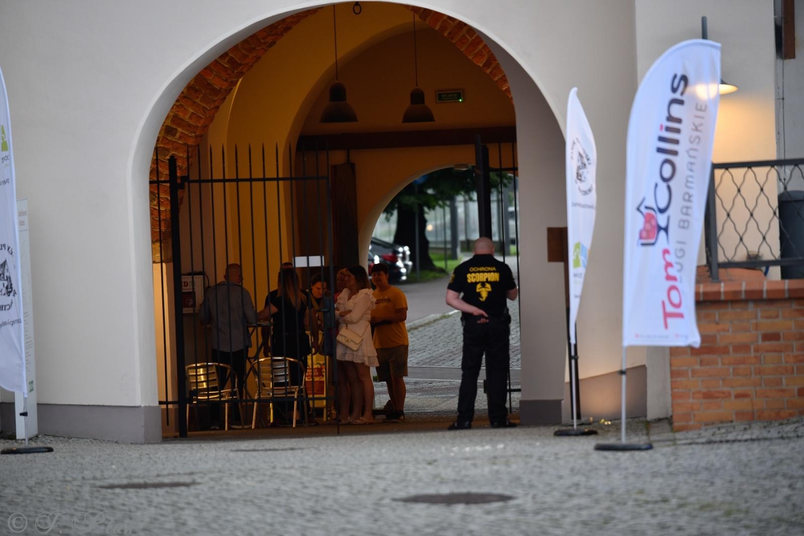 Zdjęcie w galerii na portalu naszraciborz.pl: Full MooN na Piasku - zamek jak dyskoteka wiadomości z regionu