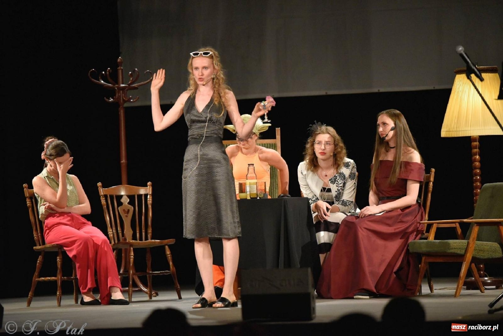 Zdjęcie w galerii na portalu naszraciborz.pl: Urodziny Irrealisu na deskach Strzechy [FOTOREPORTAŻ] wiadomości z regionu