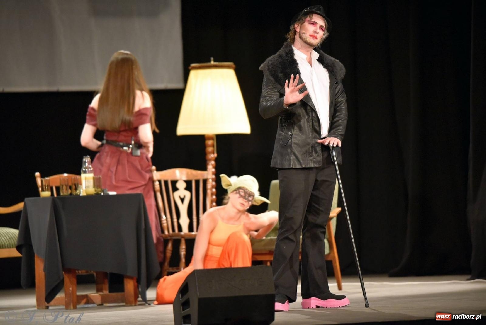 Zdjęcie w galerii na portalu naszraciborz.pl: Urodziny Irrealisu na deskach Strzechy [FOTOREPORTAŻ] wiadomości z regionu