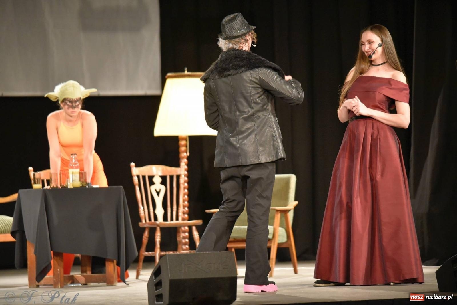 Zdjęcie w galerii na portalu naszraciborz.pl: Urodziny Irrealisu na deskach Strzechy [FOTOREPORTAŻ] wiadomości z regionu