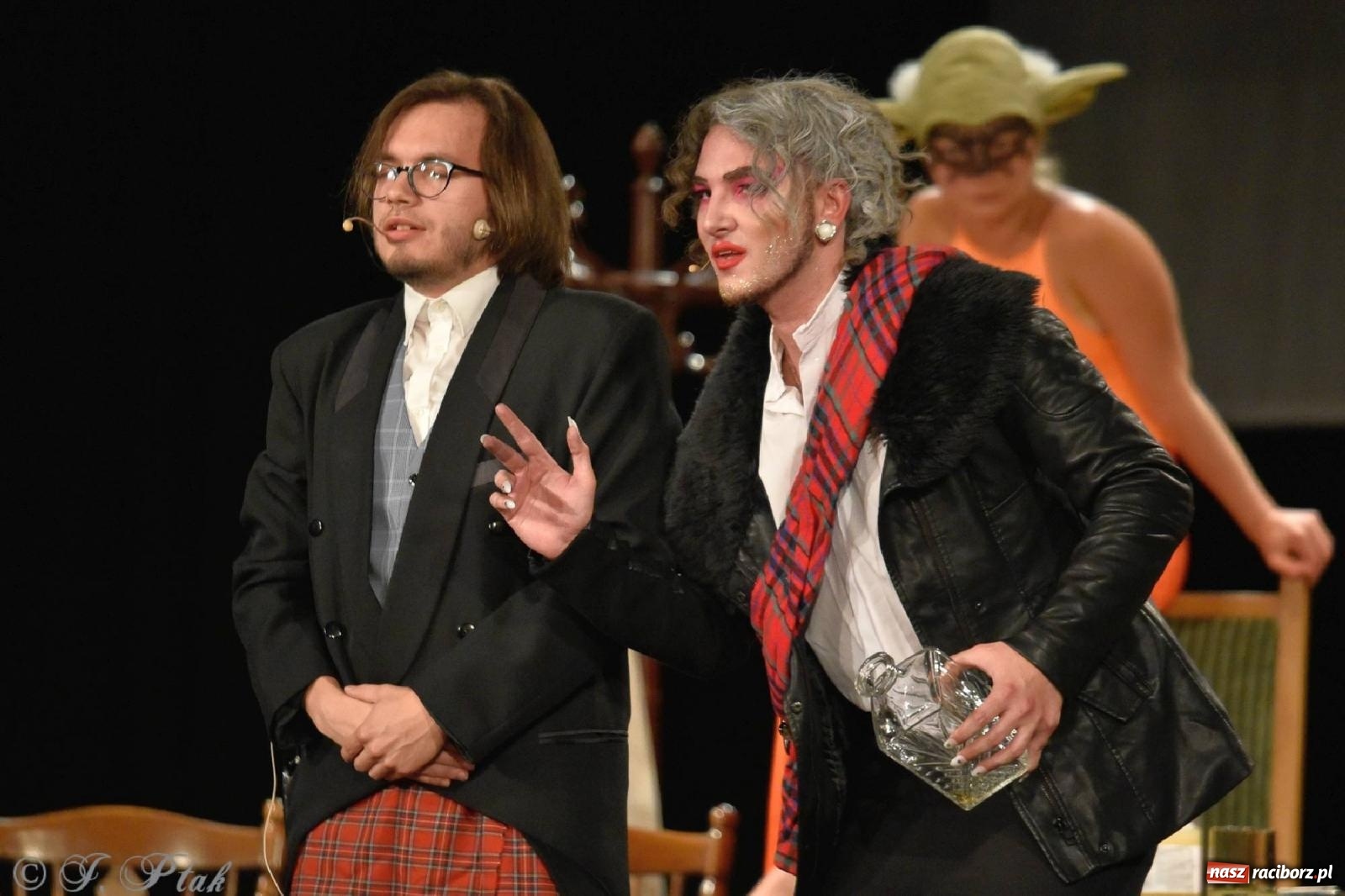 Zdjęcie w galerii na portalu naszraciborz.pl: Urodziny Irrealisu na deskach Strzechy [FOTOREPORTAŻ] wiadomości z regionu