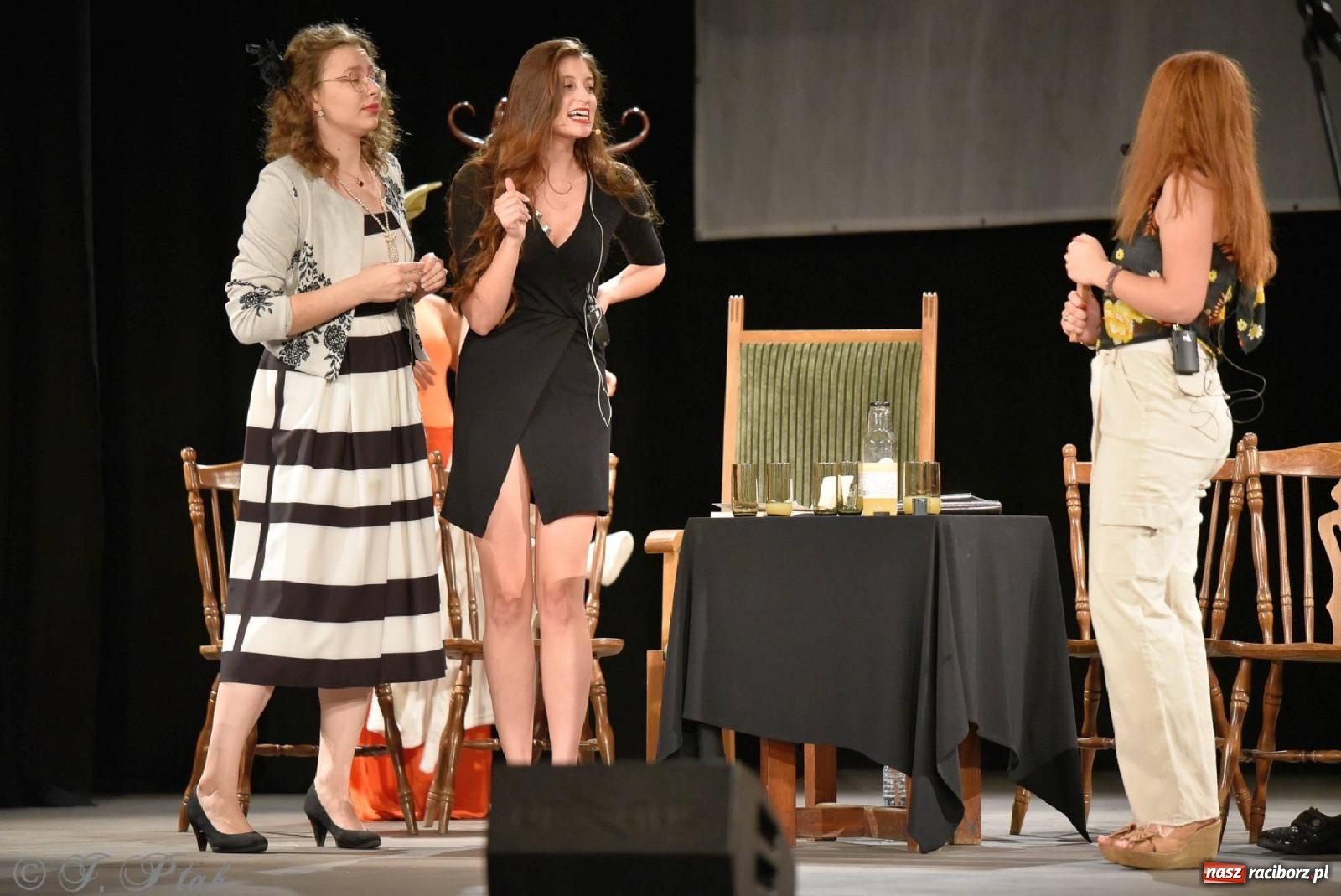 Zdjęcie w galerii na portalu naszraciborz.pl: Urodziny Irrealisu na deskach Strzechy [FOTOREPORTAŻ] wiadomości z regionu