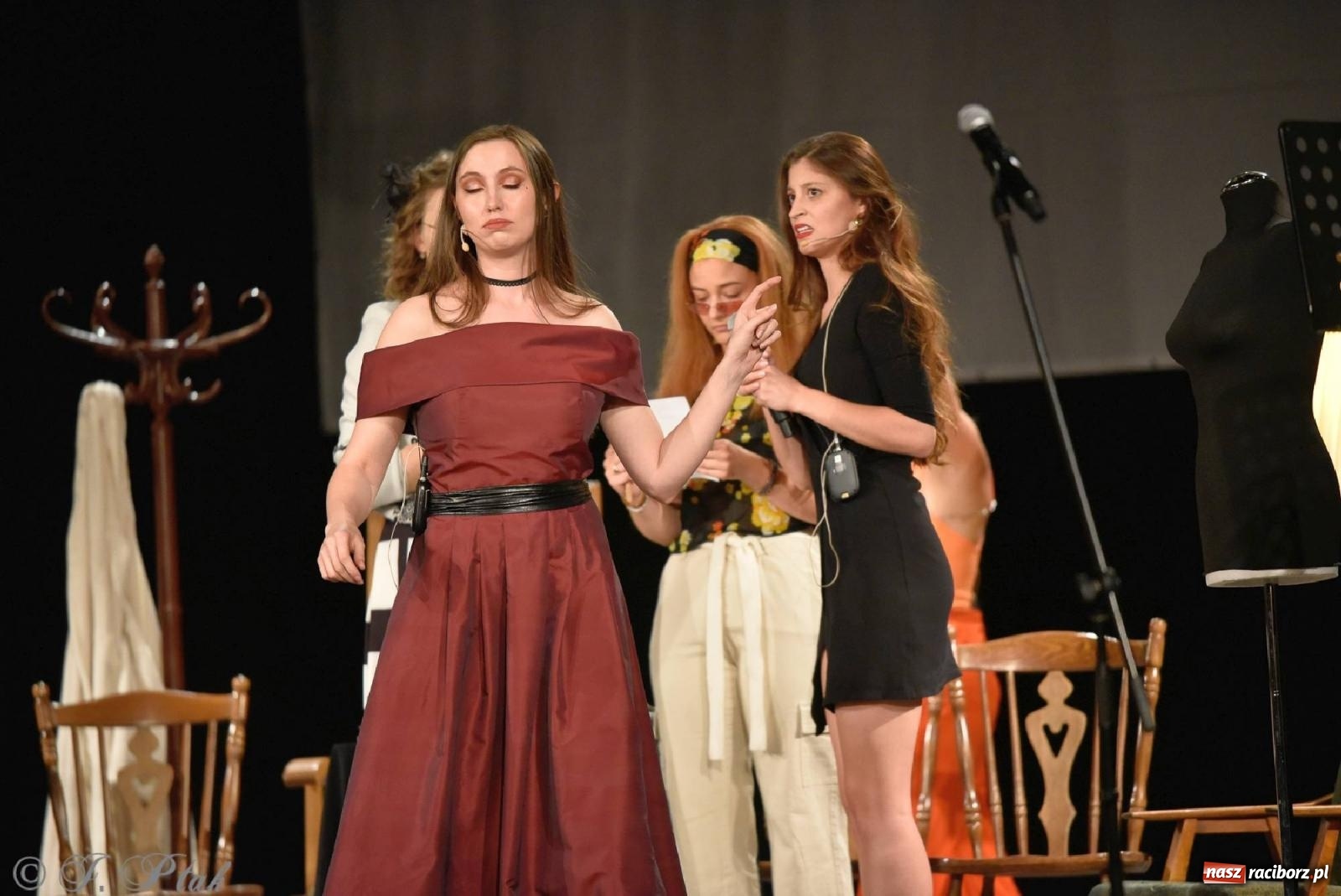 Zdjęcie w galerii na portalu naszraciborz.pl: Urodziny Irrealisu na deskach Strzechy [FOTOREPORTAŻ] wiadomości z regionu