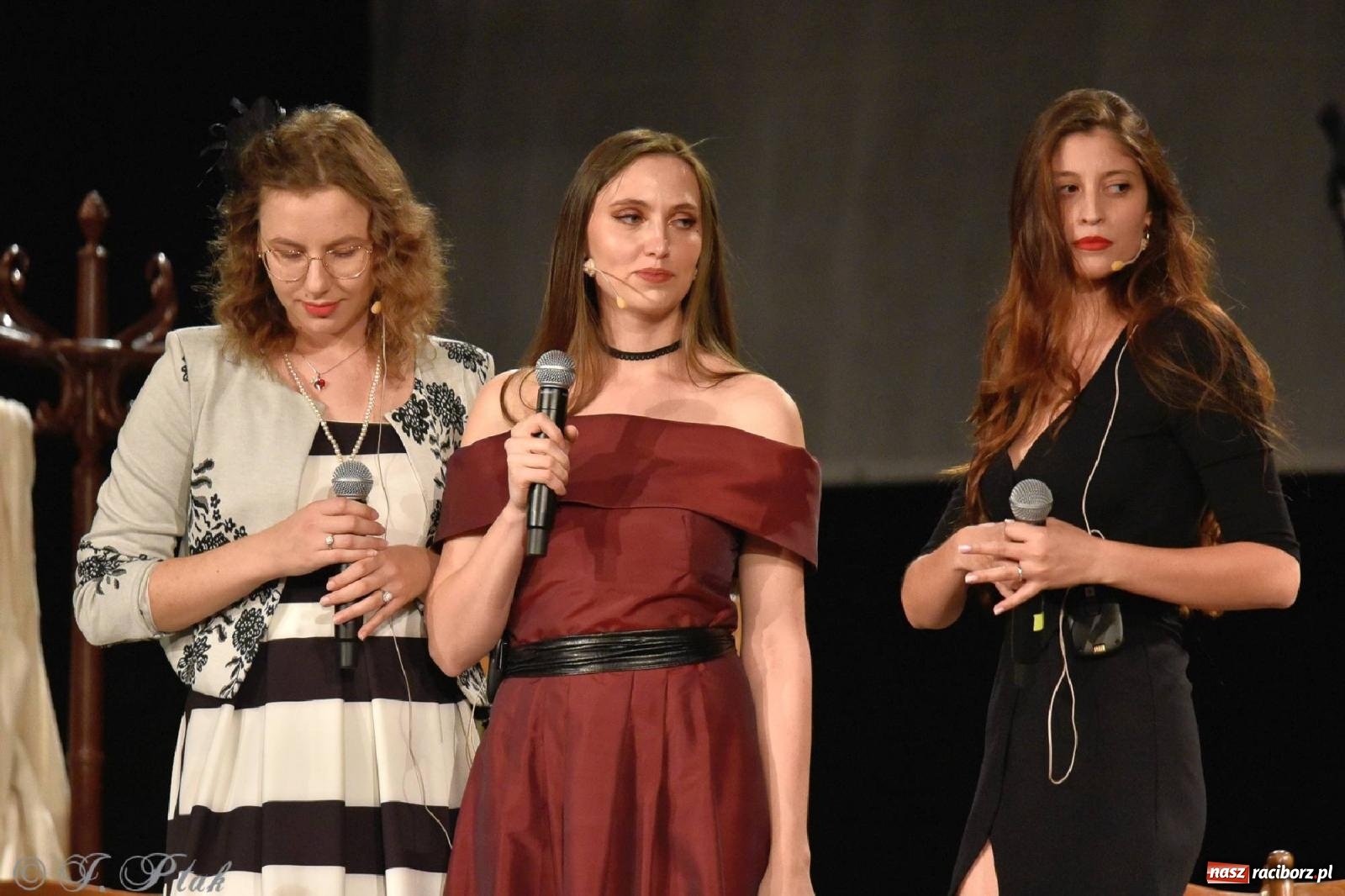 Zdjęcie w galerii na portalu naszraciborz.pl: Urodziny Irrealisu na deskach Strzechy [FOTOREPORTAŻ] wiadomości z regionu