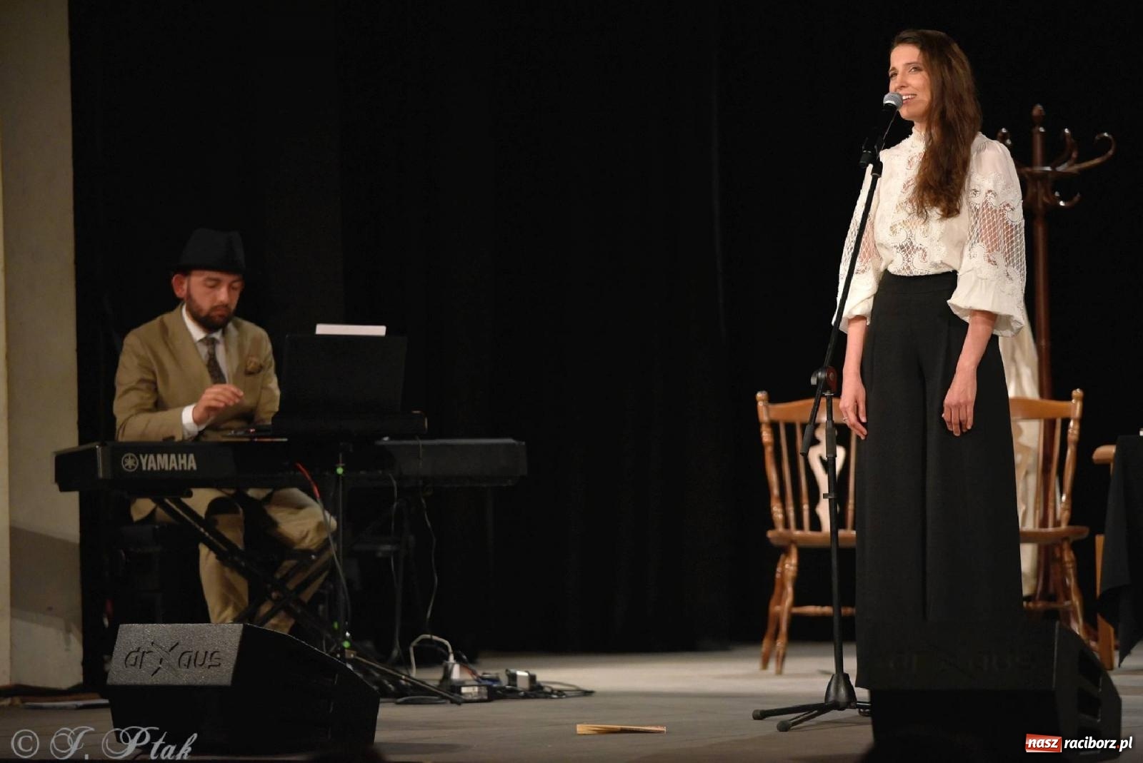 Zdjęcie w galerii na portalu naszraciborz.pl: Urodziny Irrealisu na deskach Strzechy [FOTOREPORTAŻ] wiadomości z regionu