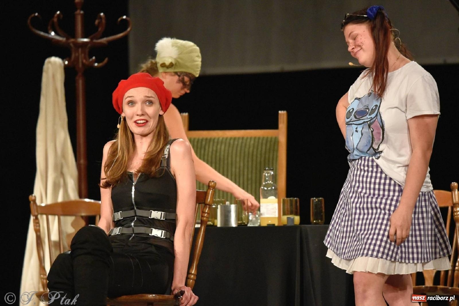 Zdjęcie w galerii na portalu naszraciborz.pl: Urodziny Irrealisu na deskach Strzechy [FOTOREPORTAŻ] wiadomości z regionu