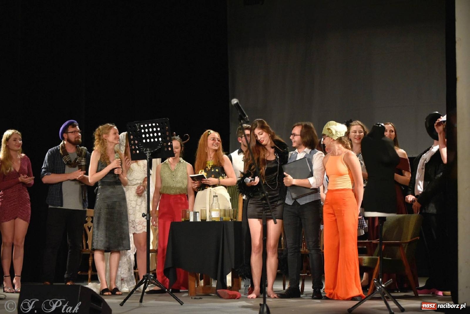 Zdjęcie w galerii na portalu naszraciborz.pl: Urodziny Irrealisu na deskach Strzechy [FOTOREPORTAŻ] wiadomości z regionu