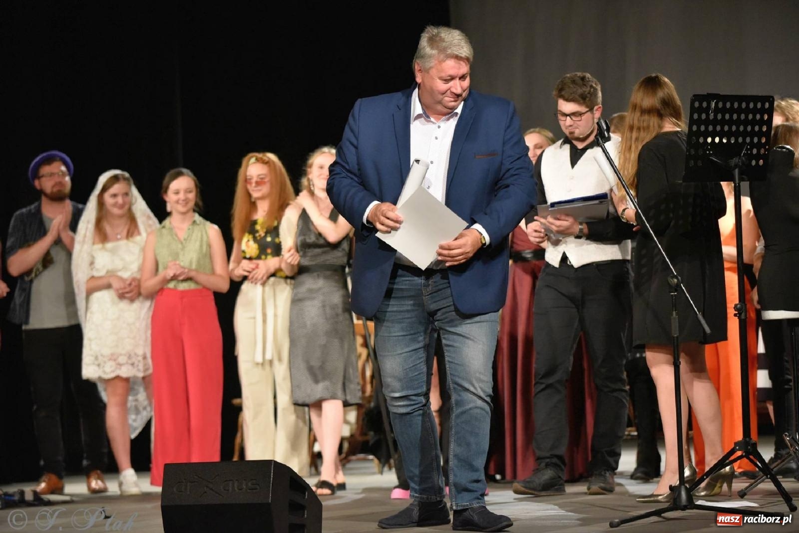 Zdjęcie w galerii na portalu naszraciborz.pl: Urodziny Irrealisu na deskach Strzechy [FOTOREPORTAŻ] wiadomości z regionu