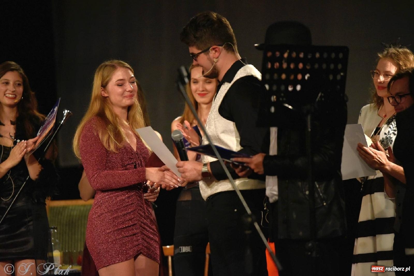 Zdjęcie w galerii na portalu naszraciborz.pl: Urodziny Irrealisu na deskach Strzechy [FOTOREPORTAŻ] wiadomości z regionu