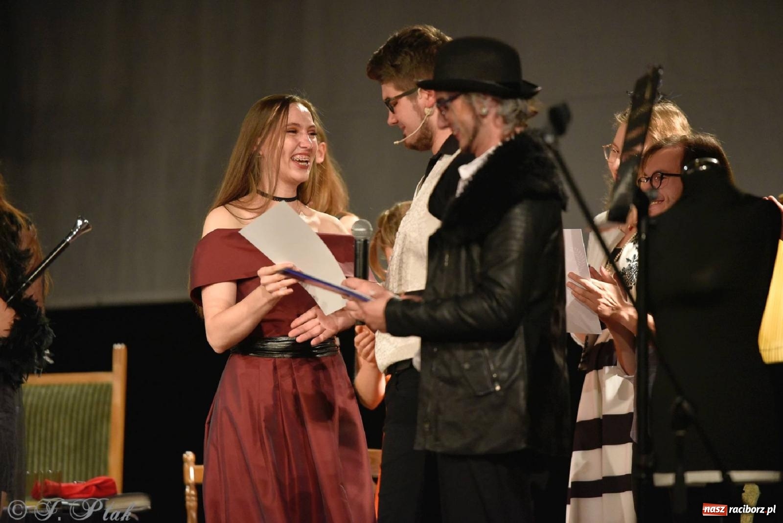 Zdjęcie w galerii na portalu naszraciborz.pl: Urodziny Irrealisu na deskach Strzechy [FOTOREPORTAŻ] wiadomości z regionu