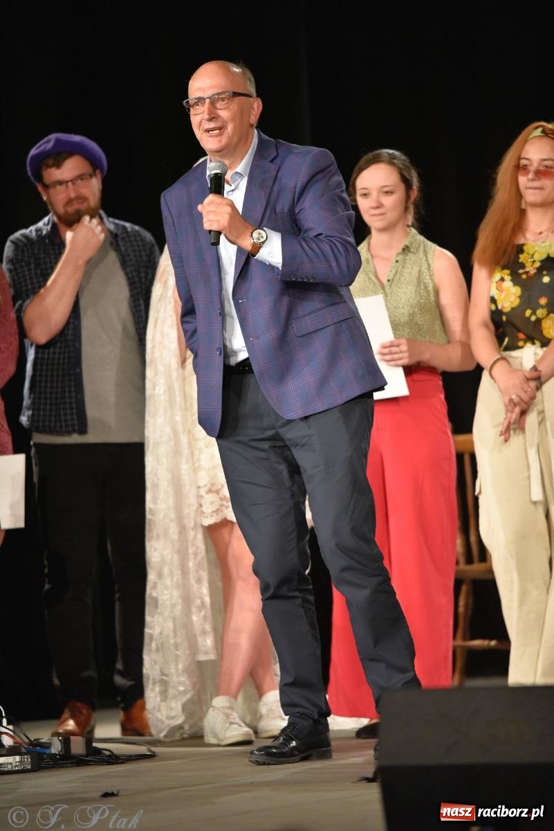 Zdjęcie w galerii na portalu naszraciborz.pl: Urodziny Irrealisu na deskach Strzechy [FOTOREPORTAŻ] wiadomości z regionu