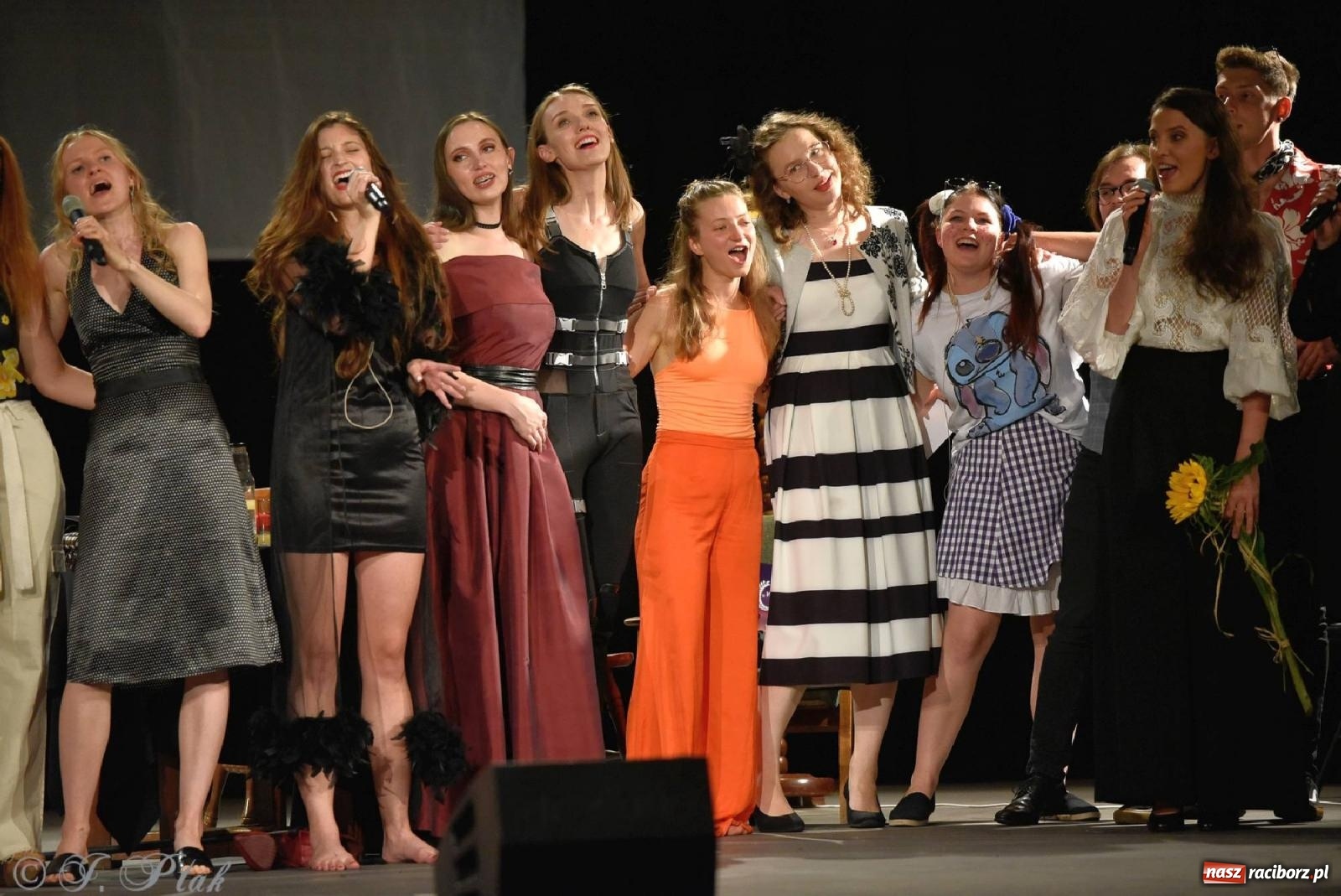 Zdjęcie w galerii na portalu naszraciborz.pl: Urodziny Irrealisu na deskach Strzechy [FOTOREPORTAŻ] wiadomości z regionu