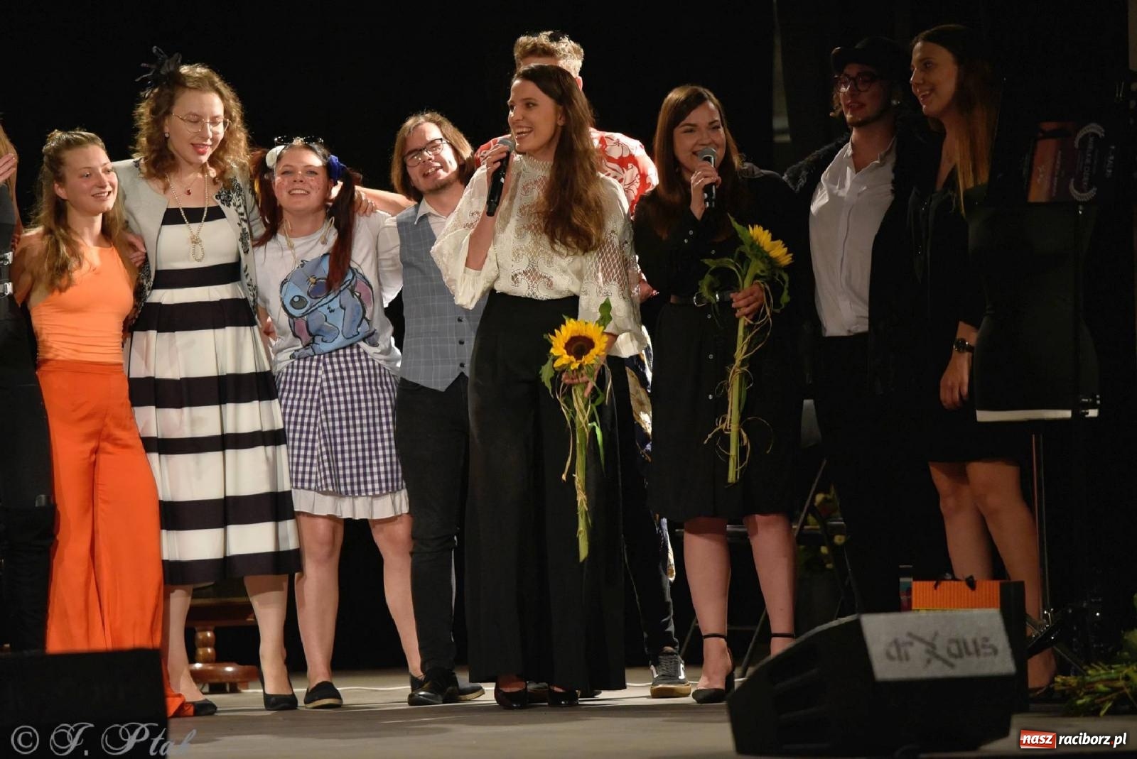 Zdjęcie w galerii na portalu naszraciborz.pl: Urodziny Irrealisu na deskach Strzechy [FOTOREPORTAŻ] wiadomości z regionu