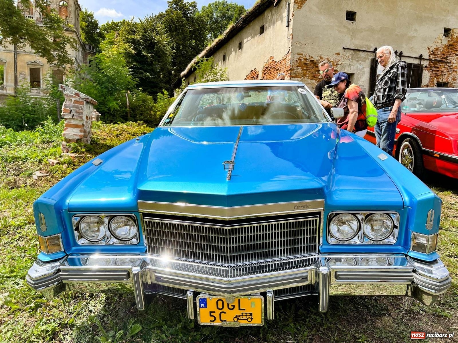 Zdjęcie w galerii na portalu naszraciborz.pl: Frekwencja przerosła najśmielsze oczekiwania - oldtimery zjechały do Sławikowa [FOTO i WIDEO] wiadomości z regionu