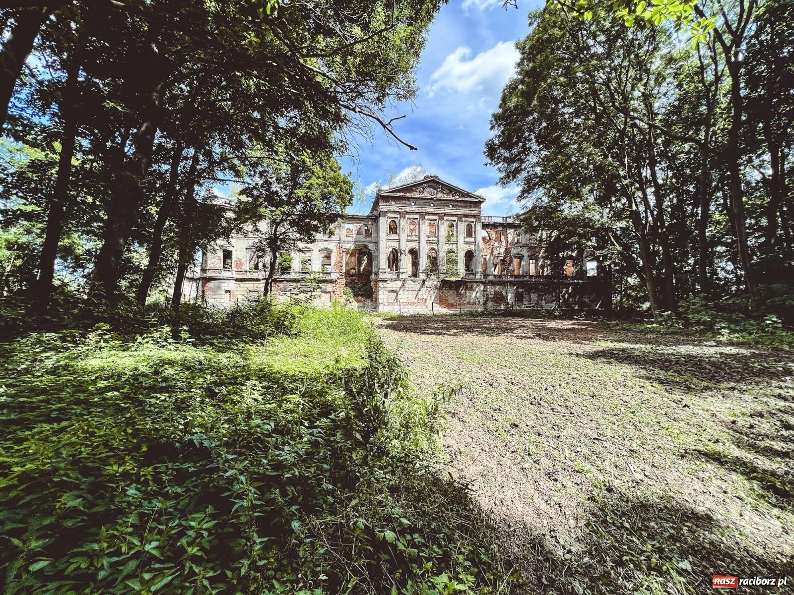 Zdjęcie w galerii na portalu naszraciborz.pl: Tajemnice mauzoleum rodziny von Eickstedt [FOTO i WIDEO] wiadomości z regionu