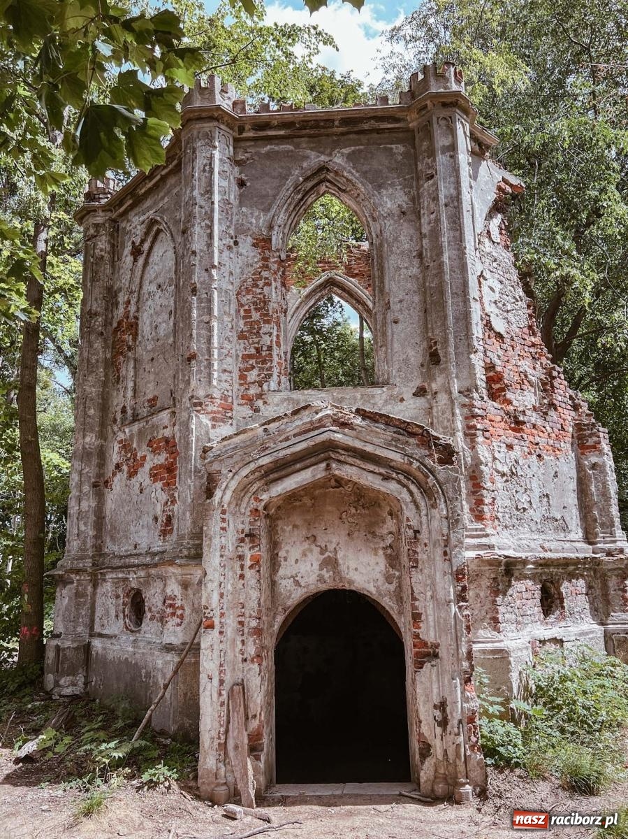 Zdjęcie w galerii na portalu naszraciborz.pl: Tajemnice mauzoleum rodziny von Eickstedt [FOTO i WIDEO] wiadomości z regionu