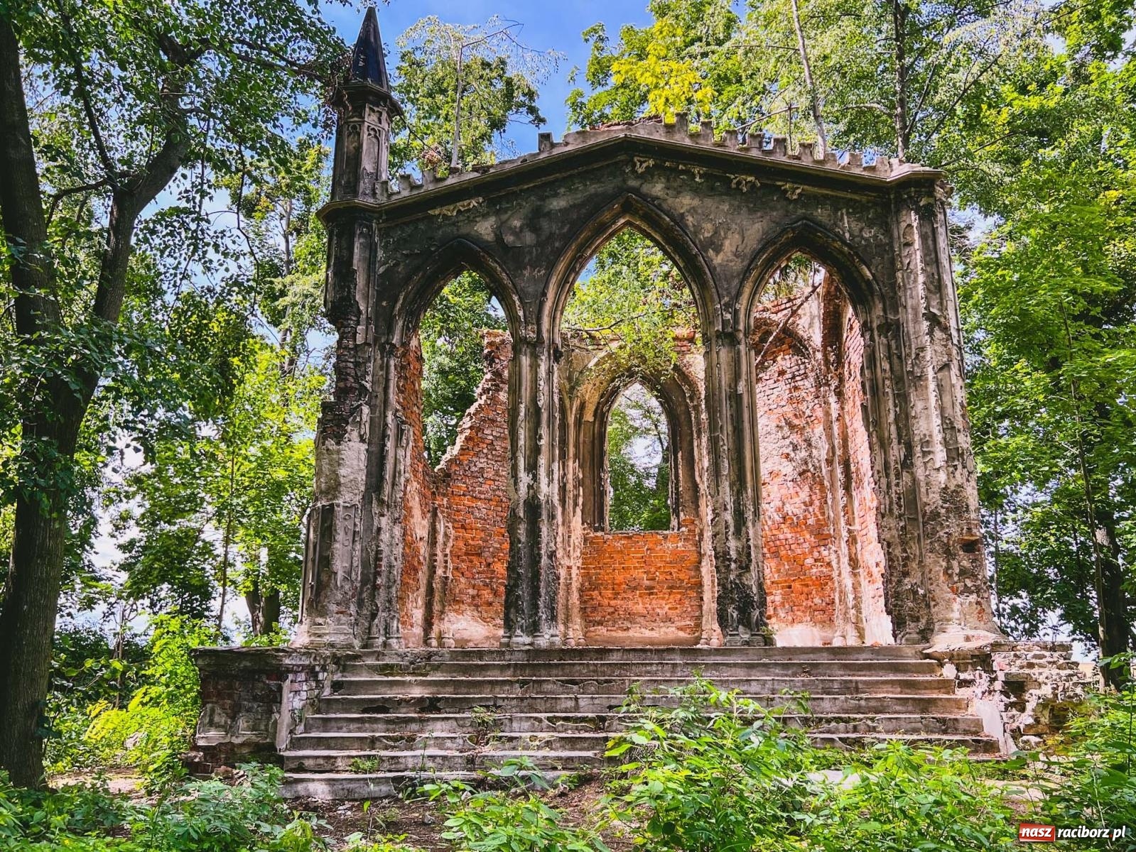 Zdjęcie w galerii na portalu naszraciborz.pl: Tajemnice mauzoleum rodziny von Eickstedt [FOTO i WIDEO] wiadomości z regionu