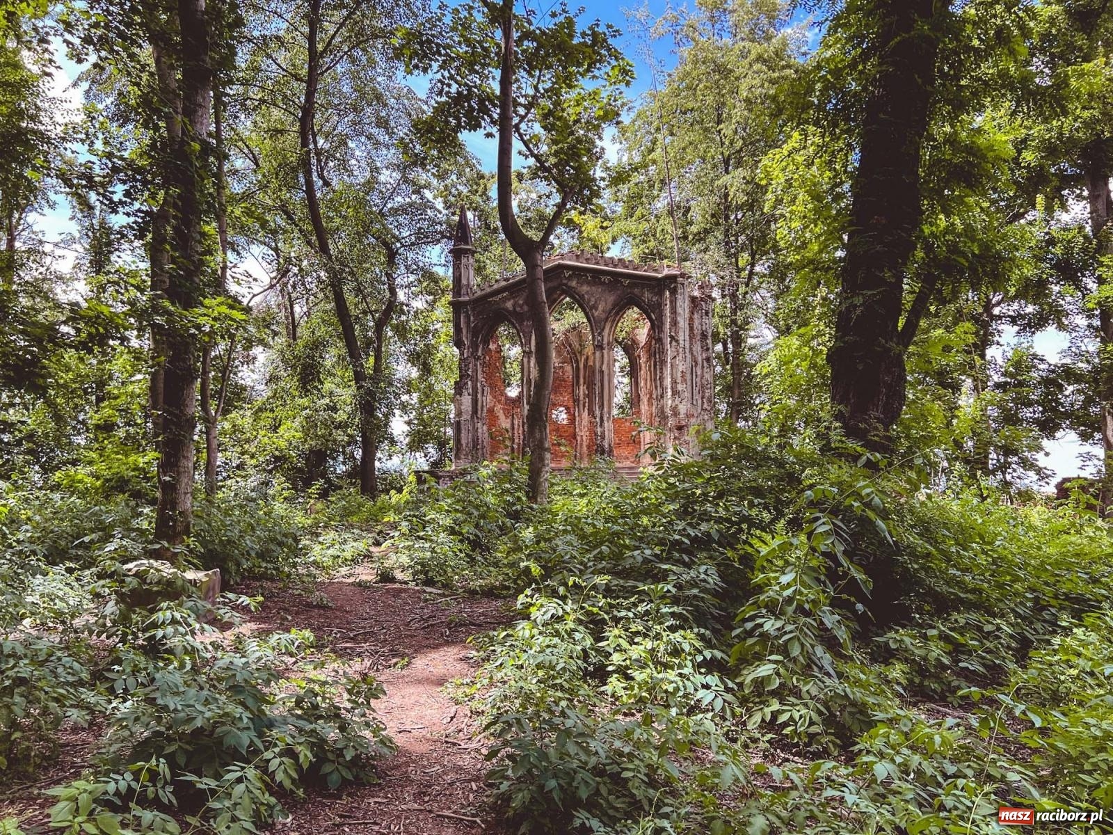 Zdjęcie w galerii na portalu naszraciborz.pl: Tajemnice mauzoleum rodziny von Eickstedt [FOTO i WIDEO] wiadomości z regionu
