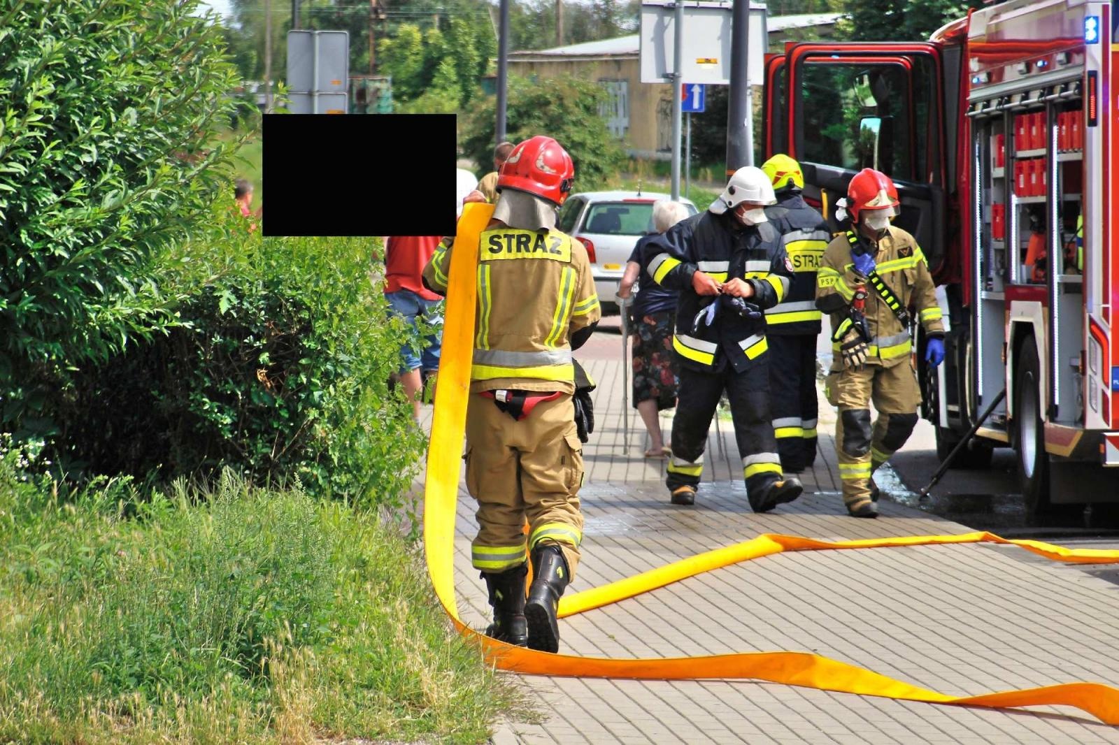 Zdjęcie w galerii na portalu naszraciborz.pl: Pożar w mieszkaniu przy ulicy Eichendorffa [FOTO] wiadomości z regionu