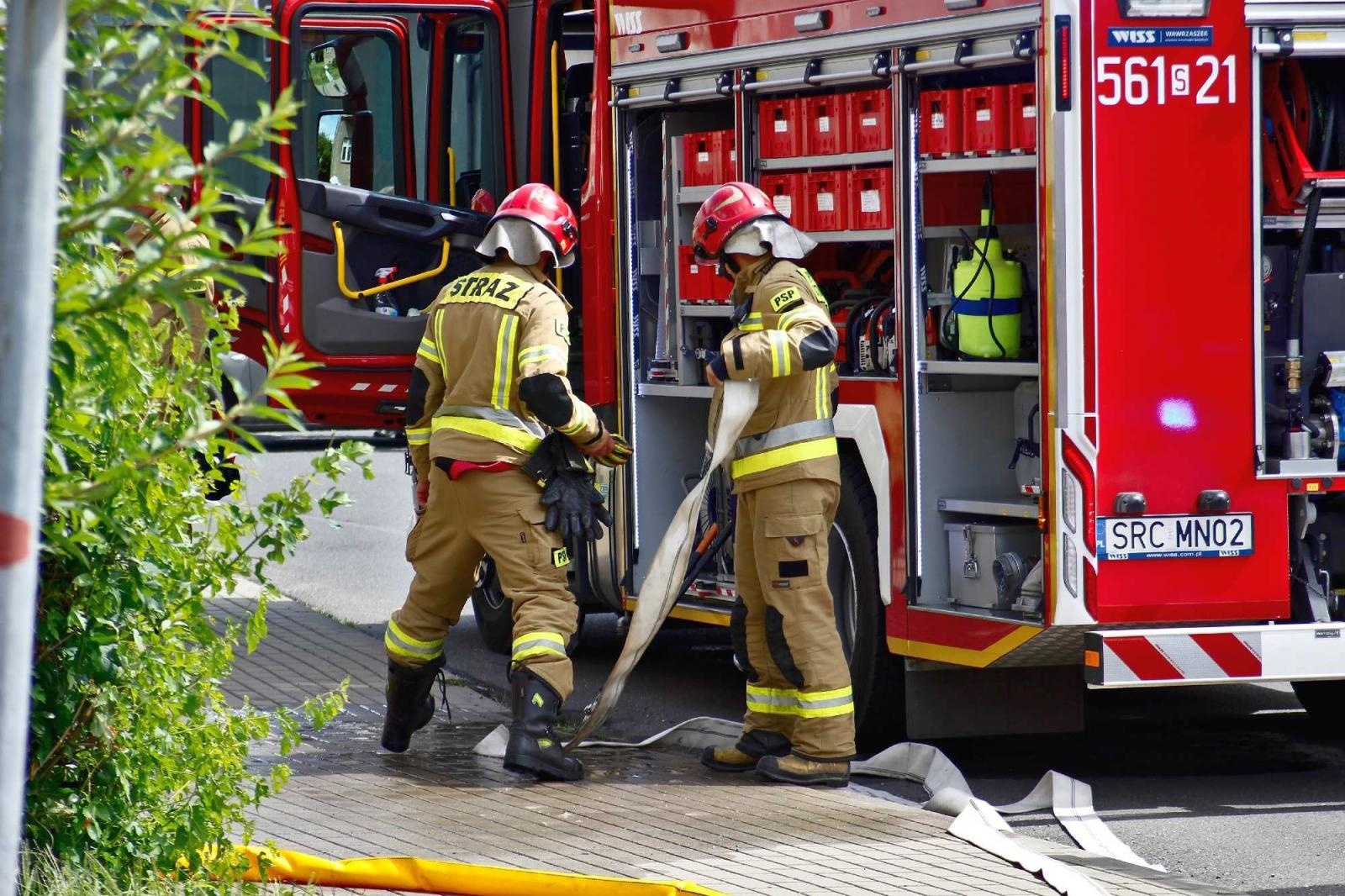 Zdjęcie w galerii na portalu naszraciborz.pl: Pożar w mieszkaniu przy ulicy Eichendorffa [FOTO] wiadomości z regionu