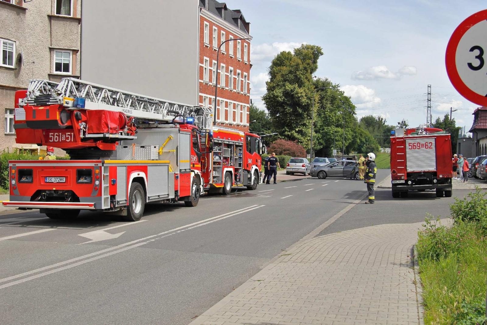 Zdjęcie w galerii na portalu naszraciborz.pl: Pożar w mieszkaniu przy ulicy Eichendorffa [FOTO] wiadomości z regionu
