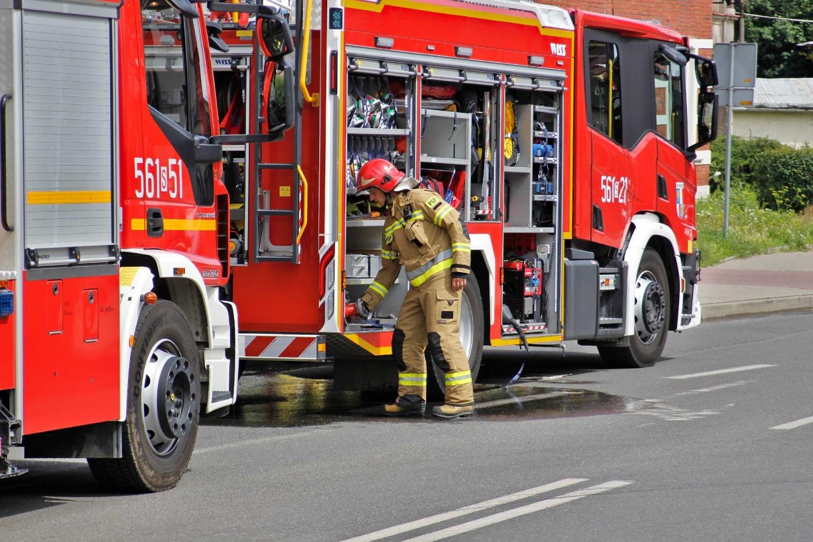 Zdjęcie w galerii na portalu naszraciborz.pl: Pożar w mieszkaniu przy ulicy Eichendorffa [FOTO] wiadomości z regionu