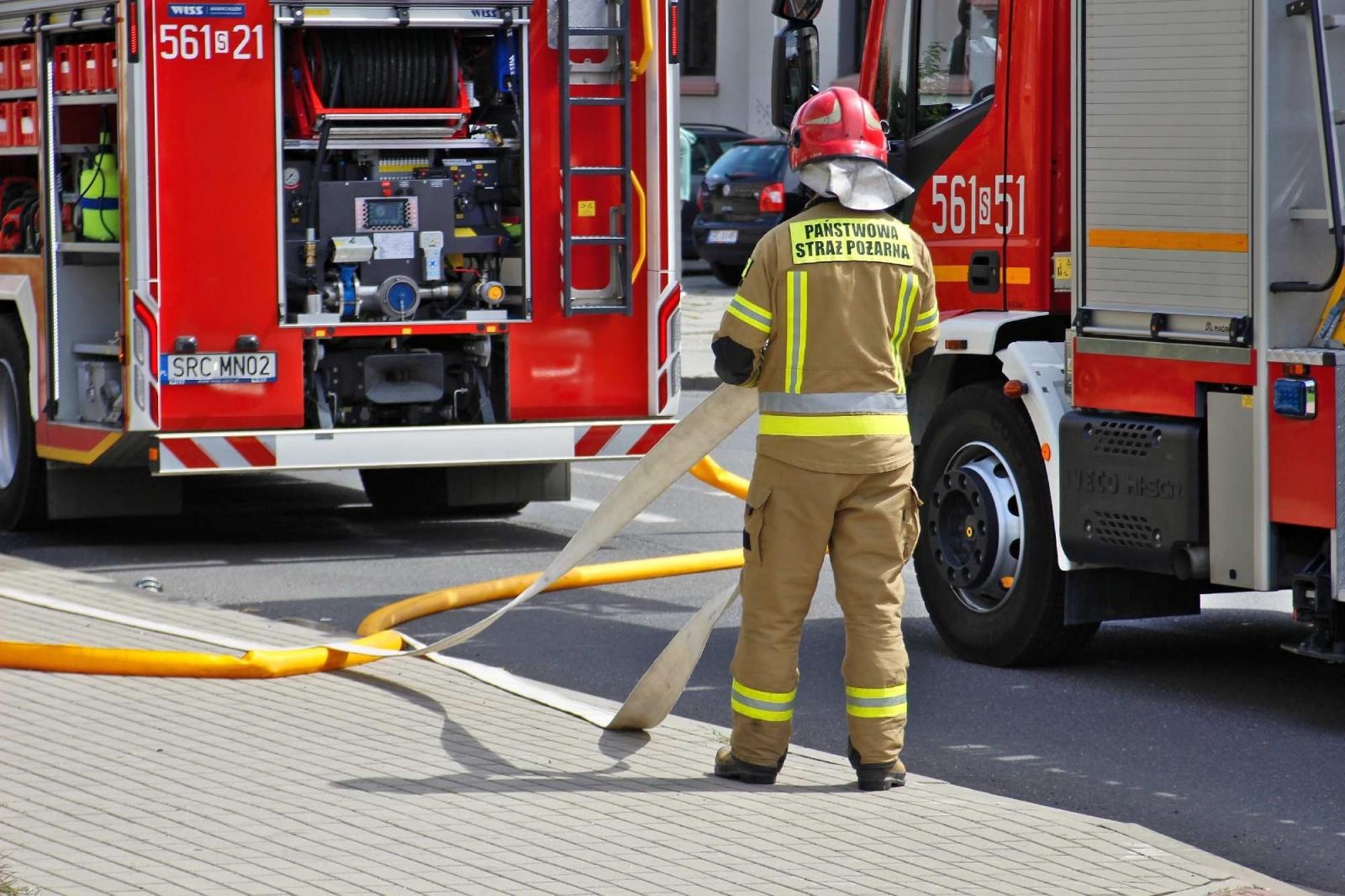 Zdjęcie w galerii na portalu naszraciborz.pl: Pożar w mieszkaniu przy ulicy Eichendorffa [FOTO] wiadomości z regionu