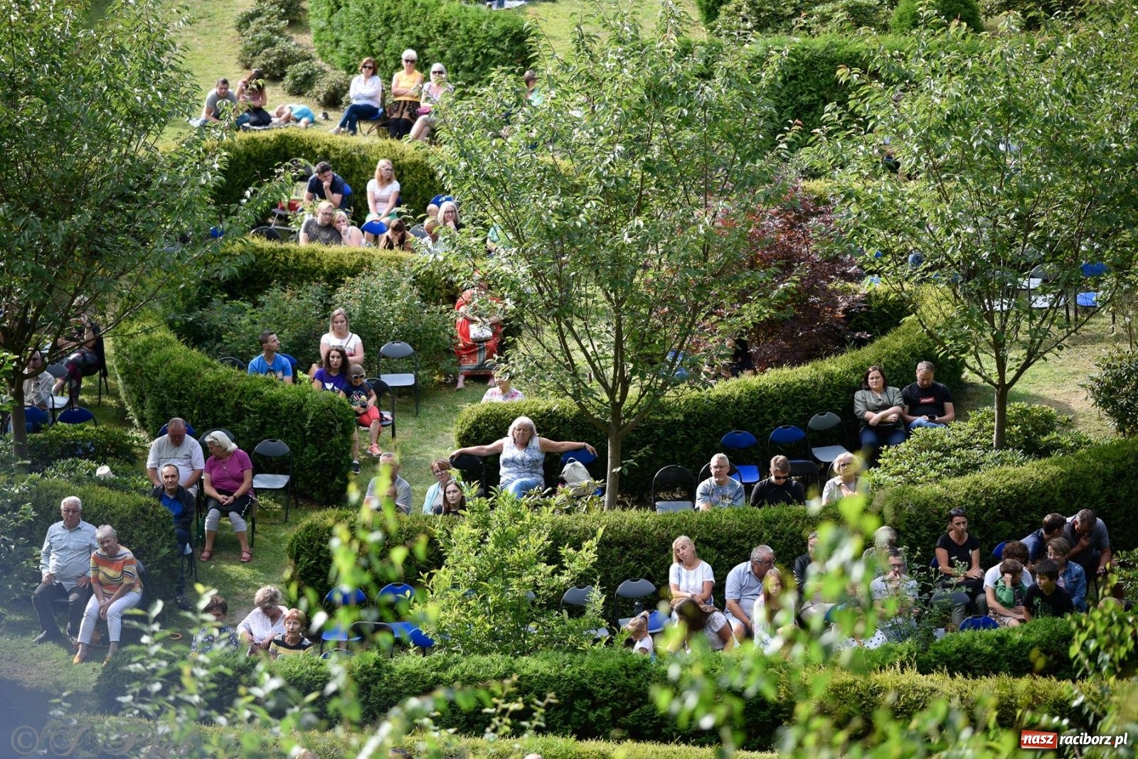 Zdjęcie w galerii na portalu naszraciborz.pl: Justyna Sasnal zaczarowała słuchaczy muzyką na harfie [FOTO i WIDEO] wiadomości z regionu