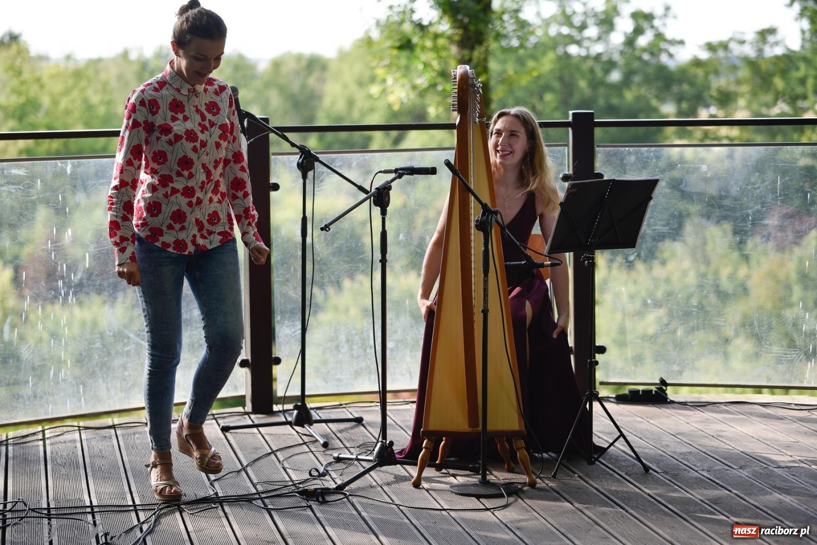 Zdjęcie w galerii na portalu naszraciborz.pl: Justyna Sasnal zaczarowała słuchaczy muzyką na harfie [FOTO i WIDEO] wiadomości z regionu