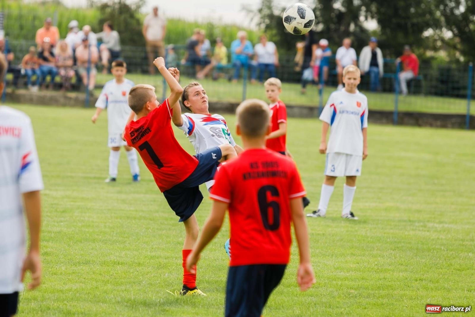 Zdjęcie w galerii na portalu naszraciborz.pl: Trzeci dzień festynu sportowego w Krzanowicach wiadomości z regionu