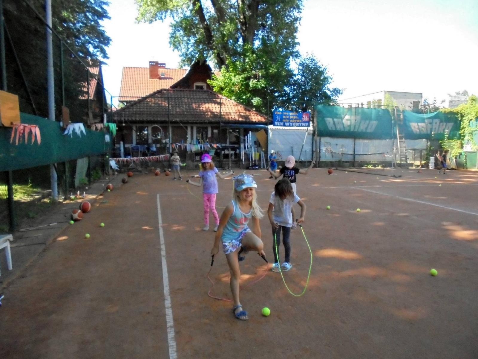 Zdjęcie w galerii na portalu naszraciborz.pl: Tenisowe zmagania przedszkolaków ze Słonecznej wiadomości z regionu