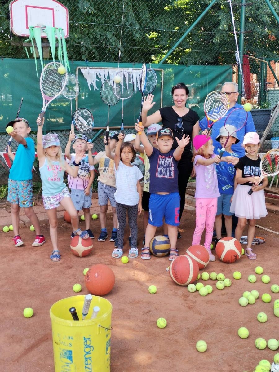Zdjęcie w galerii na portalu naszraciborz.pl: Tenisowe zmagania przedszkolaków ze Słonecznej wiadomości z regionu
