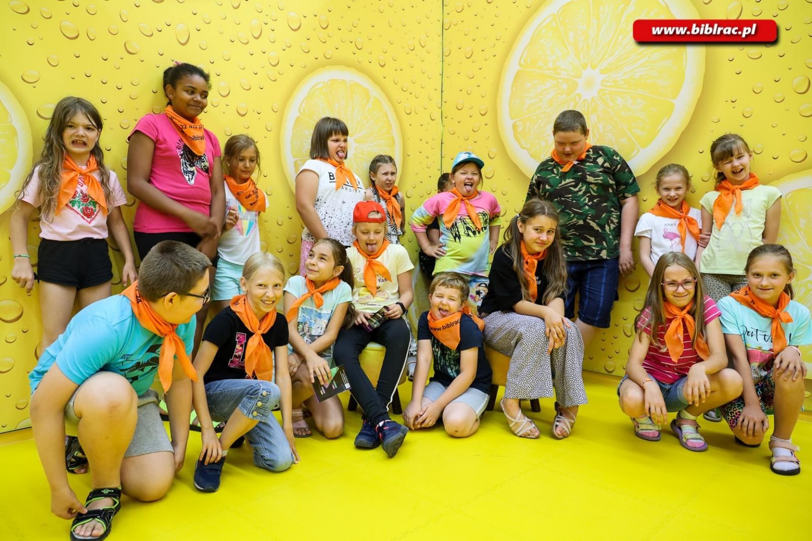 Zdjęcie w galerii na portalu naszraciborz.pl: 3 tydzień lata z biblioteką - baśnie ukraińskie i muzeum koloru wiadomości z regionu