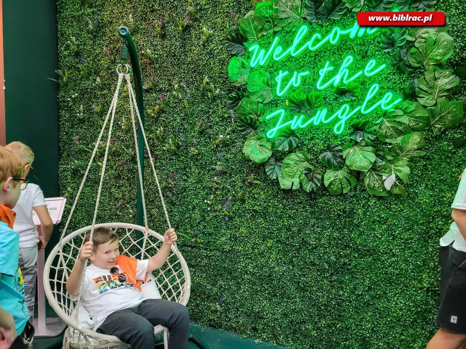 Zdjęcie w galerii na portalu naszraciborz.pl: 3 tydzień lata z biblioteką - baśnie ukraińskie i muzeum koloru wiadomości z regionu