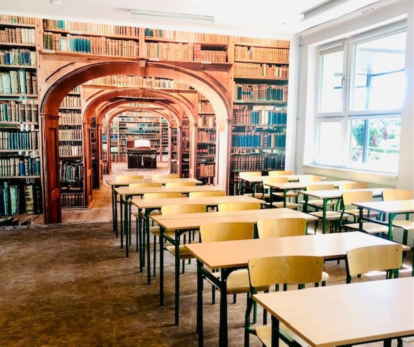 Zdjęcie w galerii na portalu naszraciborz.pl: Kosmicznie nowoczesne sale w SP 1 na Ostrogu wiadomości z regionu