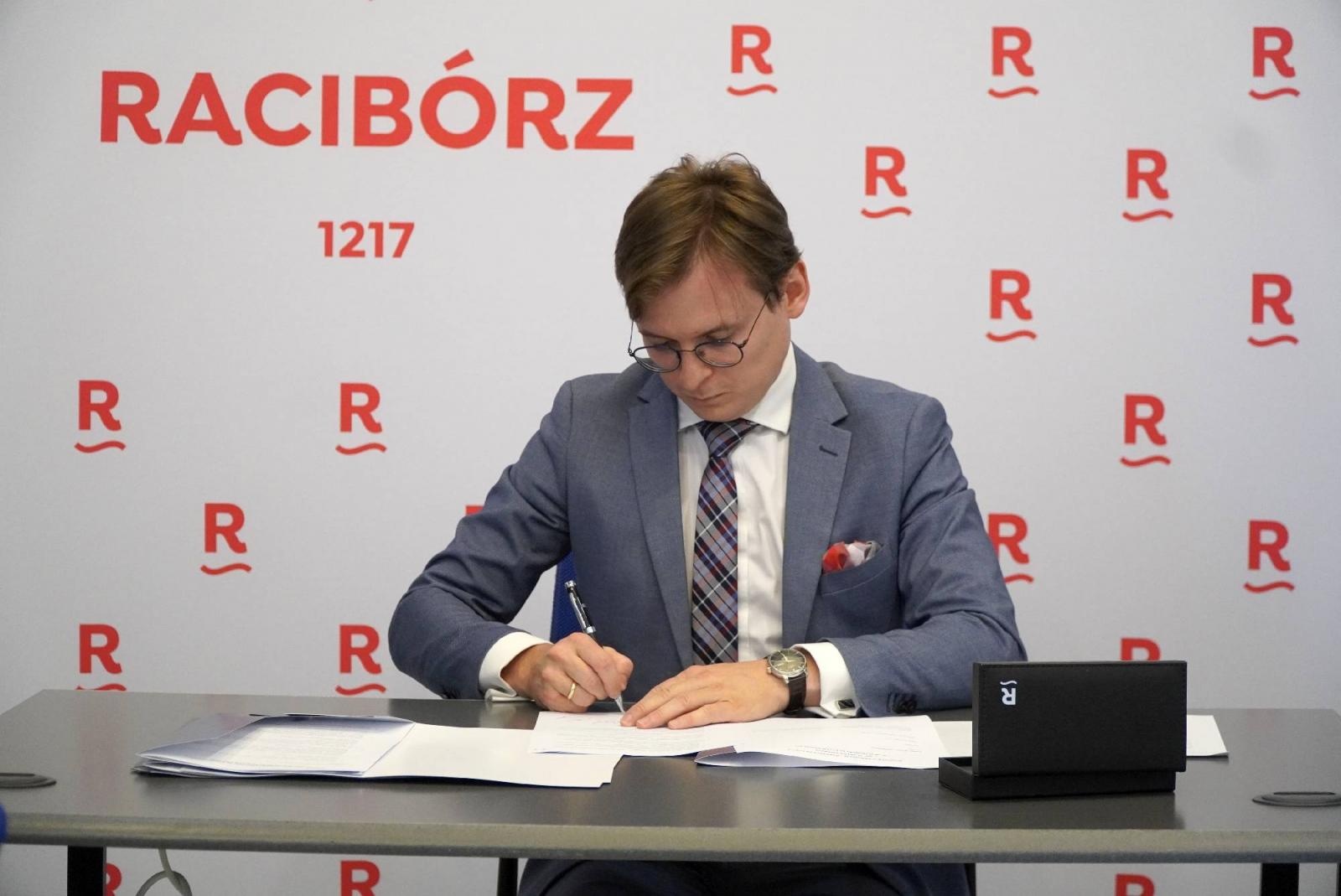 Zdjęcie w galerii na portalu naszraciborz.pl: W Raciborzu powstał klaster energii. Cel to niższe rachunki za prąd wiadomości z regionu