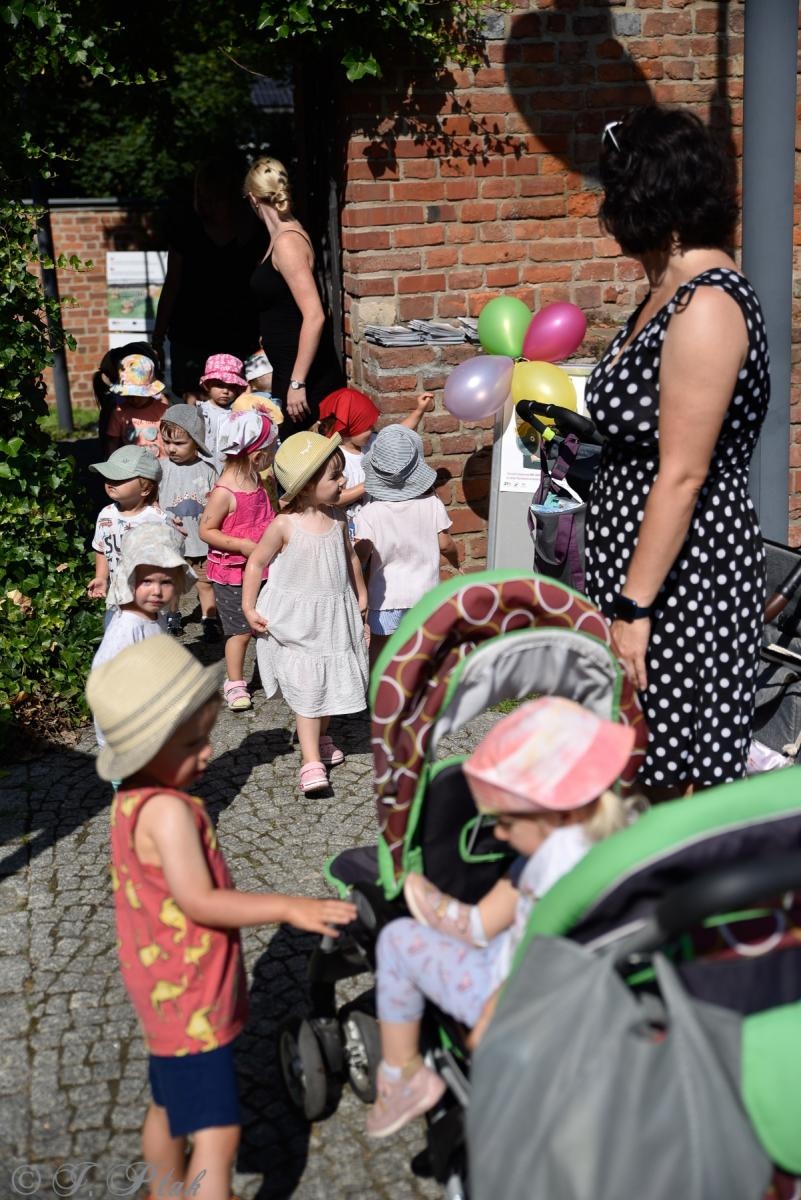 Zdjęcie w galerii na portalu naszraciborz.pl: Na zamku otwarto nowy plac zabaw. Jest też wirtualna przymierzalnia [WIDEO] wiadomości z regionu