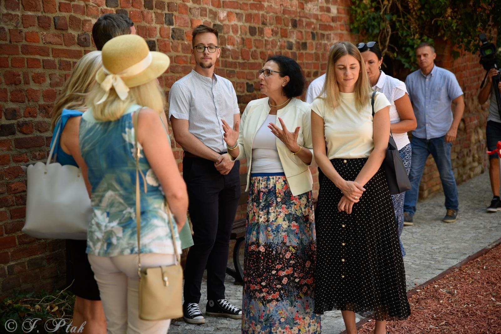 Zdjęcie w galerii na portalu naszraciborz.pl: Na zamku otwarto nowy plac zabaw. Jest też wirtualna przymierzalnia [WIDEO] wiadomości z regionu