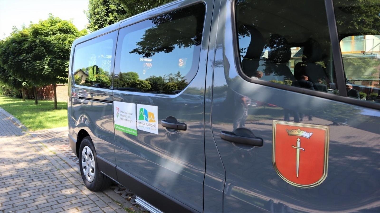 Zdjęcie w galerii na portalu naszraciborz.pl: Kolejny specjalny pojazd w naszym powiecie wiadomości z regionu