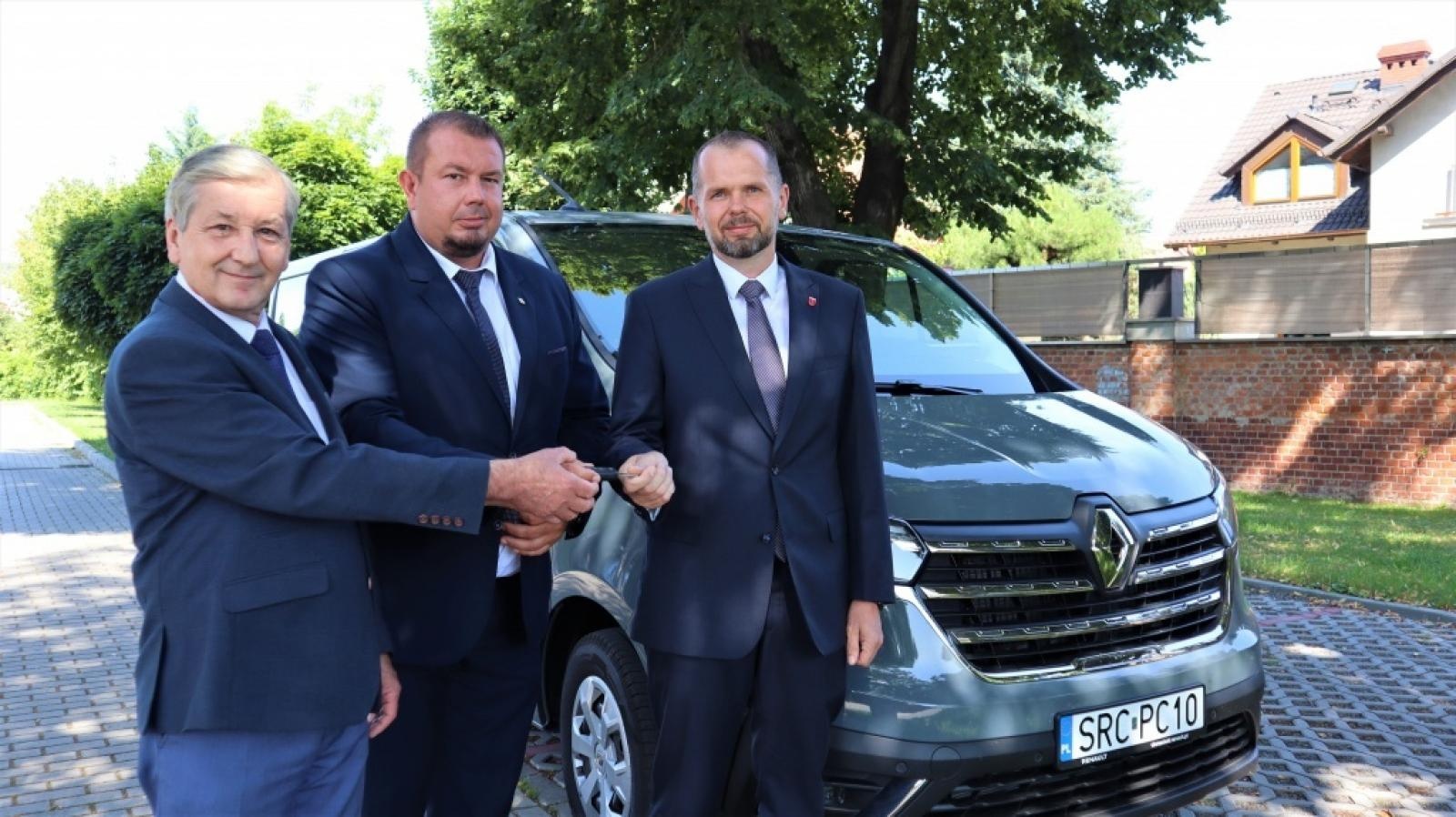 Zdjęcie w galerii na portalu naszraciborz.pl: Kolejny specjalny pojazd w naszym powiecie wiadomości z regionu