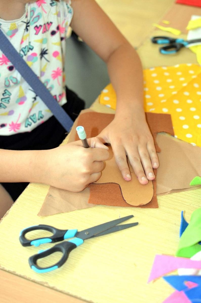 Zdjęcie w galerii na portalu naszraciborz.pl: EKOZABAWKA - warsztaty ręcznego szycia w RCK wiadomości z regionu